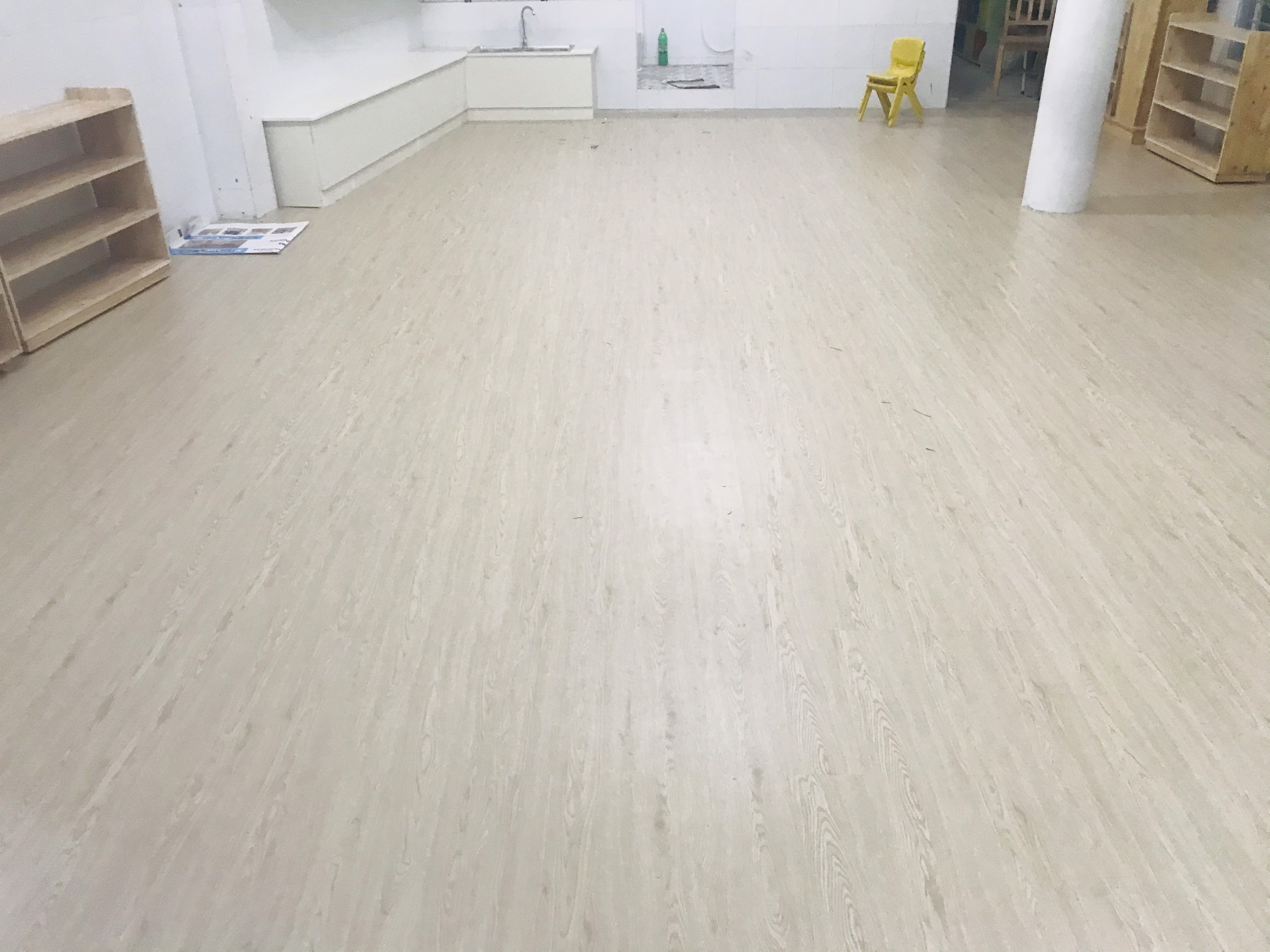 Sàn nhựa giả gỗ cho trường mẫu giáo